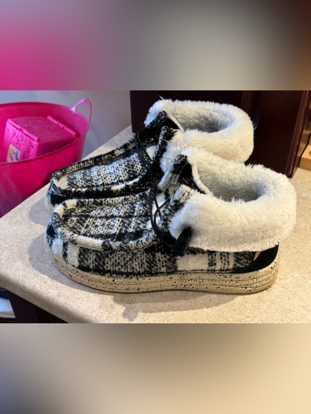 Lamo Women's Black and White Plaid Sherpa Moccasins